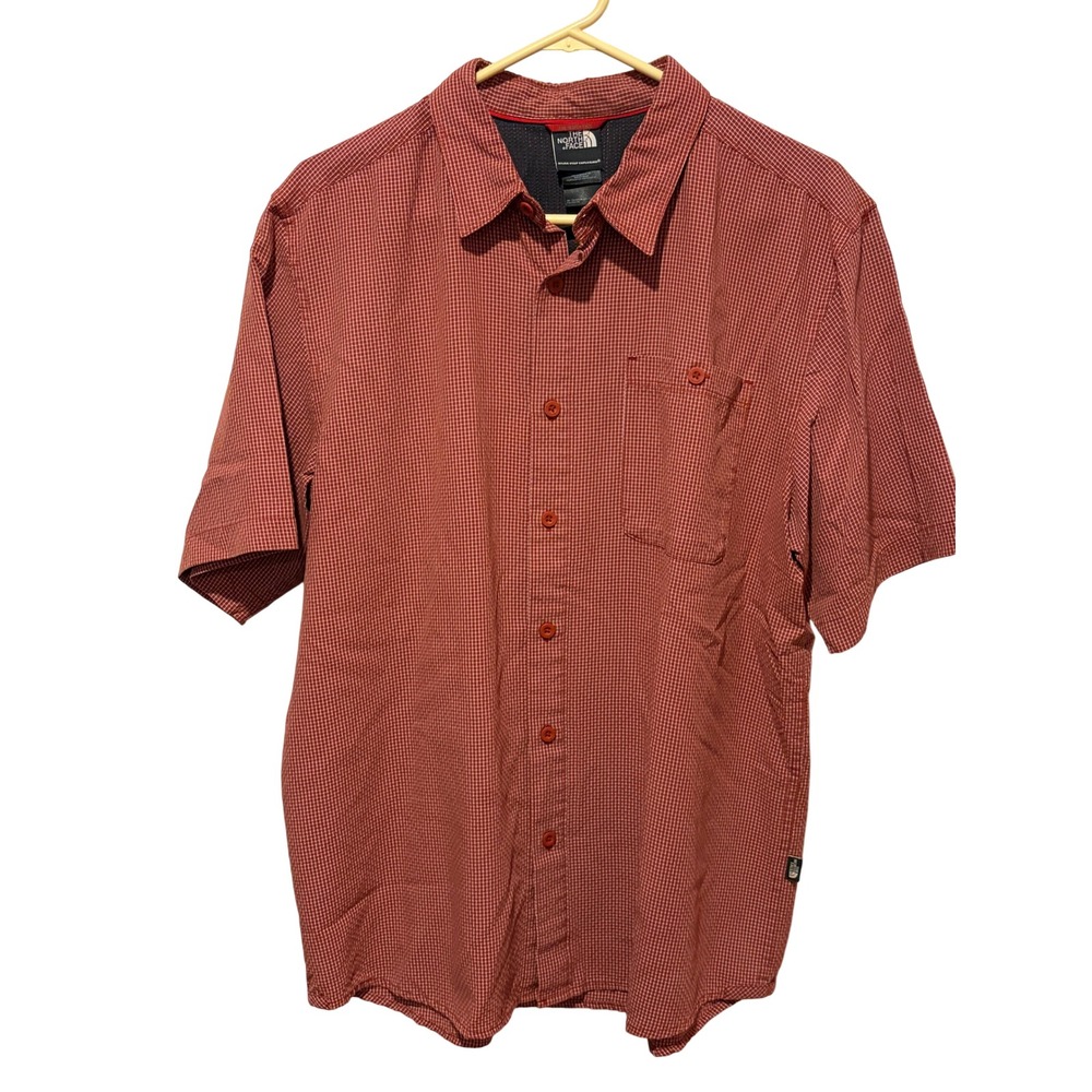 The North Face Mens Red Gingham Short Sleeve Button Down Shirt ARNH Large